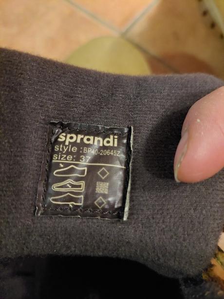 Zimne topanky, sprandi,37