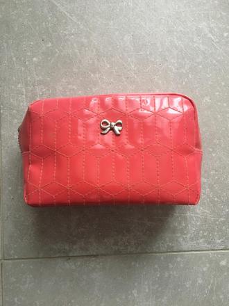 Kozmetická tasticka,