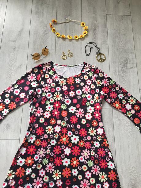 Damsky kostym hippie xl,