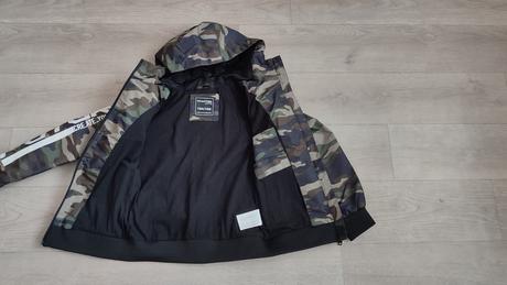 Maskáčová bunda, chapter young,134