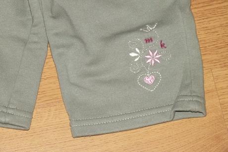 Teplakova suprava s motylikmi, 74