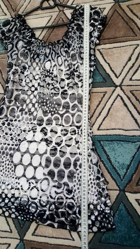 Elegantné tričko s, m