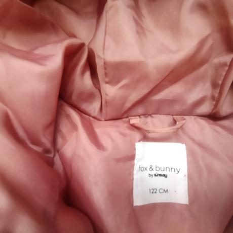 Dievčenske bundičky, 104