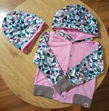 Handmade mikinka a čiapočka, 116