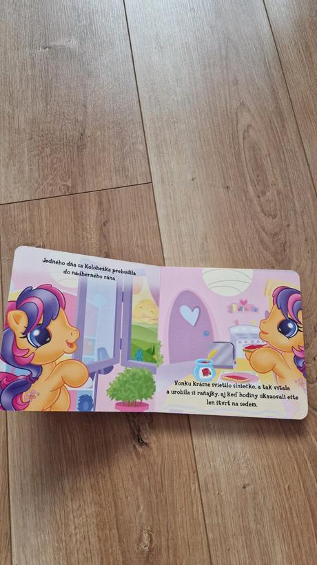 Knižka my little pony, 