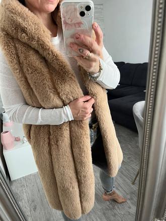 Dámska kožušinová vesta, s