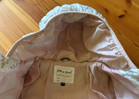 Nadherna volanikova bunda prekrasna, c&a,92