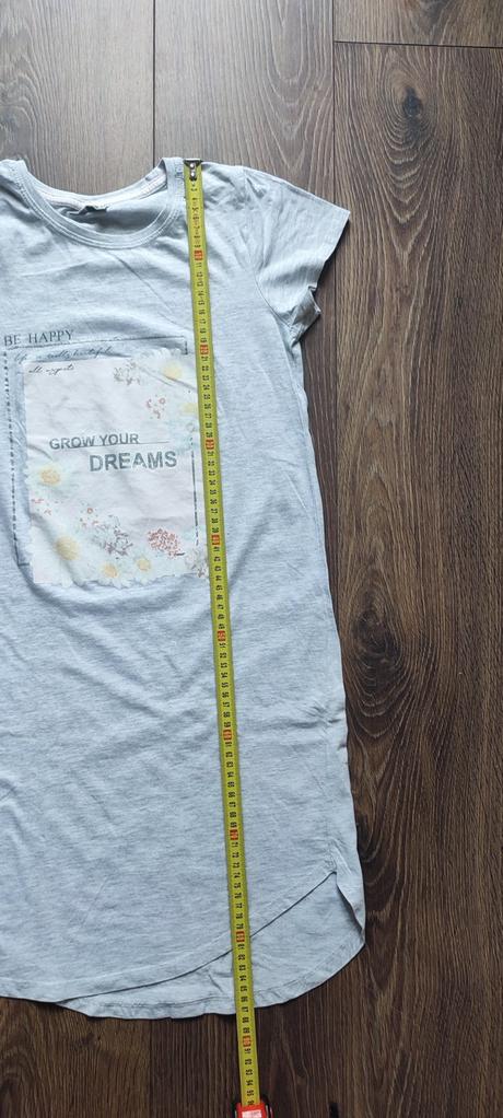 Nočná košeľa, 158