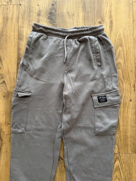 Tepláky, reserved,170