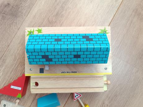 Zeleznicna stanica bigjigs,