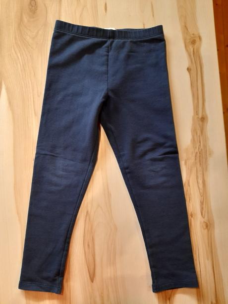 Tmavomodré legíny, f&f,110