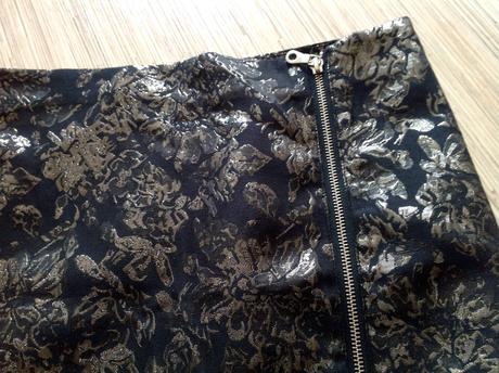 Sviatočná sukňa sisters, 40