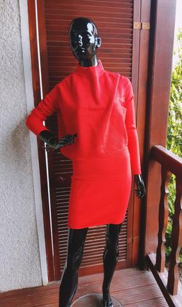 Šaty a crop sveter ako prehoz, xs