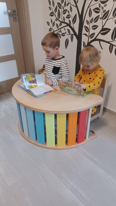 Detská montessori stolička,