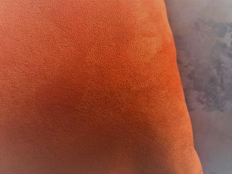 Hustý dekoračný vankúš,