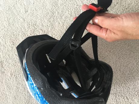 Prilba 49-54cm, s