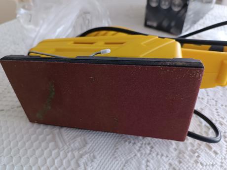 Reikel vibračná brúska,