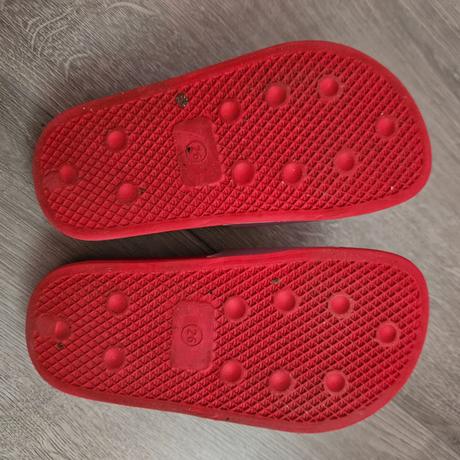 Hello kitty šlapky zo sinsay 26, sinsay,26