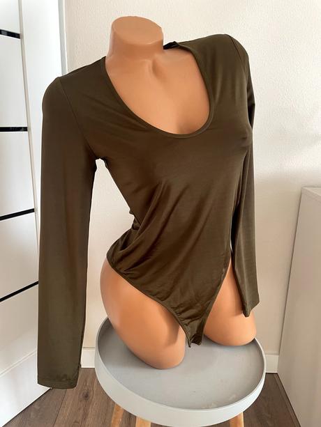 Khaki body top, m, m