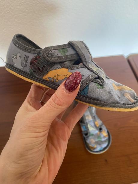 Detské slovenské papuče, 26