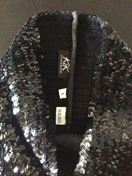 Cierny flitrovany top-s/m, s