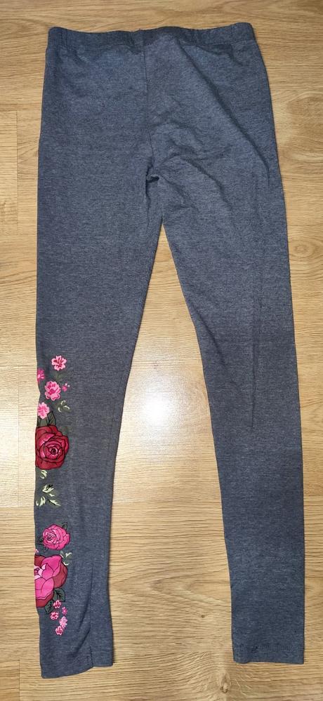 Leginy s kvietkami, girl2girl,158