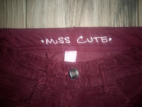 Menčestrová suknička, dopodopo,122