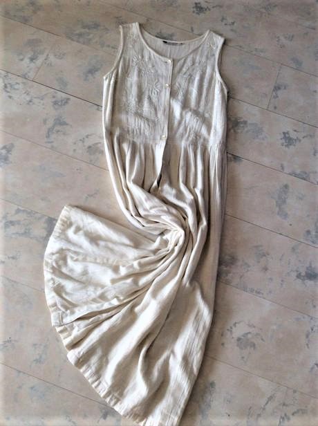 Luxusné ľanové šaty, l