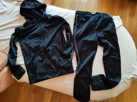 Tepláková súprava 9-10r, kik,140