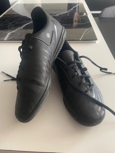 Nike phantom halovky (futsal) veľ.38,5, nike,38