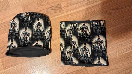 Set-ciapka a nakrcnik na jesen- ronaldo, 146