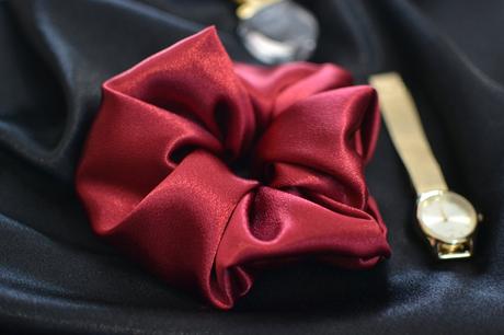 Bordová maxi scrunchie gumička, 