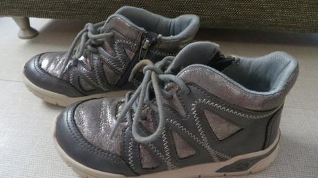 Prechodne topanky, lupilu,30