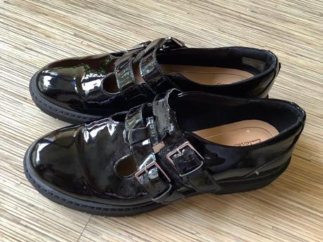 Kožené lakovane topanky, clarks,38
