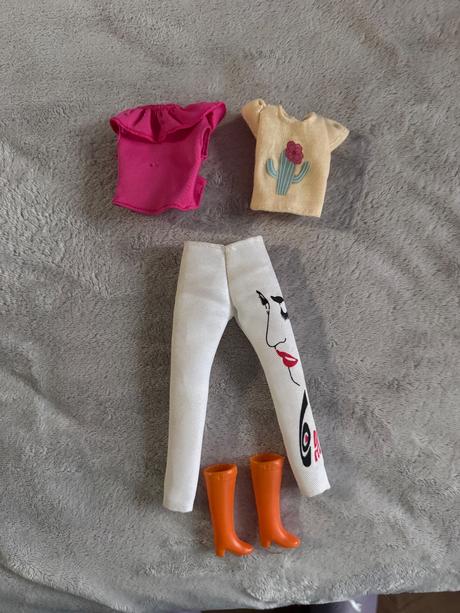 Oblečenie pre barbie, 