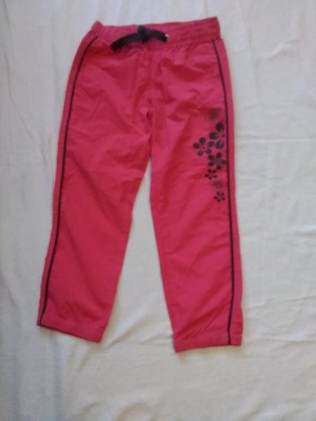 Nohavice letné, benetton,122