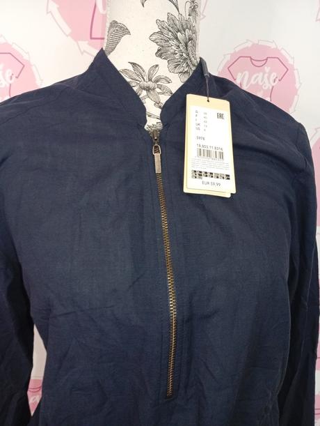 Nová blúzka triangel, 38