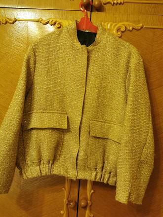 Moderná žltá  ležerna dámska bundička, s