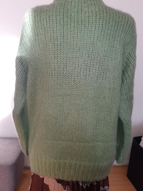 Damsky sveter, 38