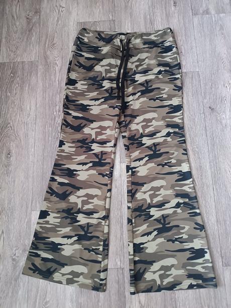 Dámske maskáčové tepláky, l