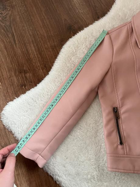 Ružový kožáčik, sinsay,122