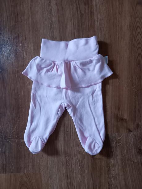 Dievcenske nohavice, 56