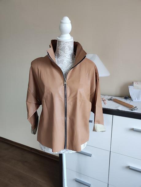 Dámska koženkova bundička, 