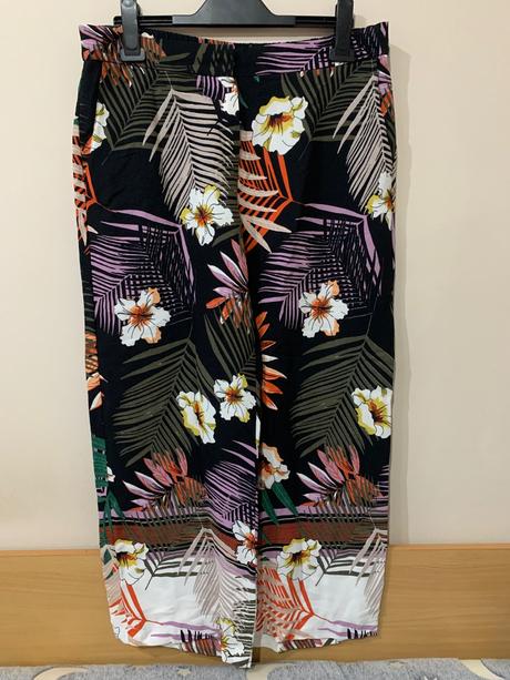 Letné ľahké nohavice, 40