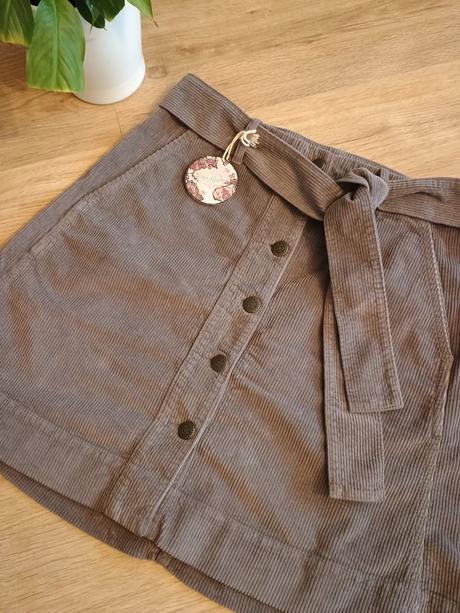 Sukňa zn. odd molly, 38