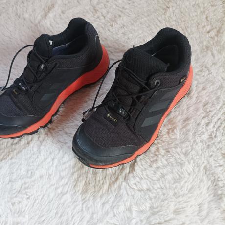 Tenisky terrex, adidas,30