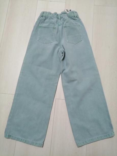 Rifle pre dievčatka olivovej farby vel. 10 rokov, 140