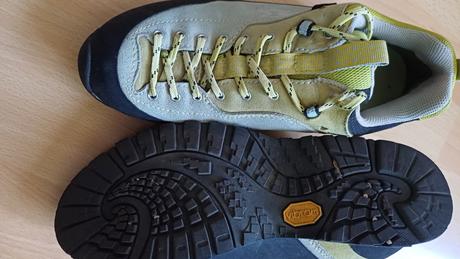 Turistické topánky, 40