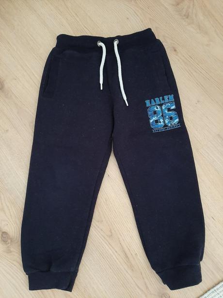 Tepláky, primark,110