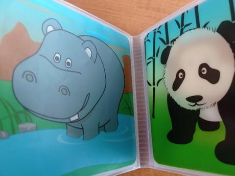 Piskacia gumená knizka,